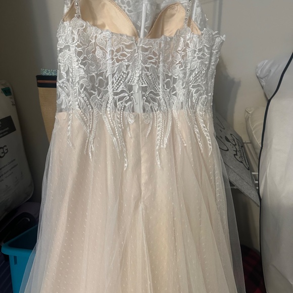 Birdie Bridal Wedding Dress - Picture 5 of 6